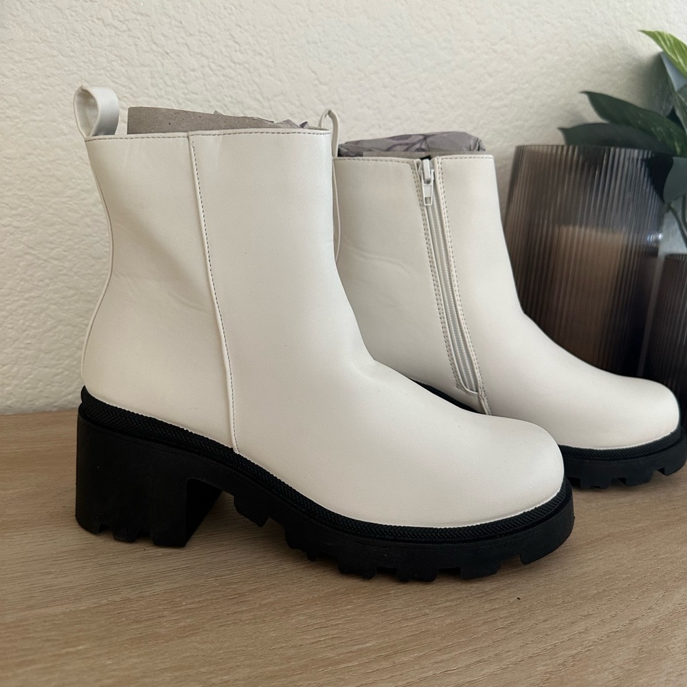 White Chelsea Platform Boots